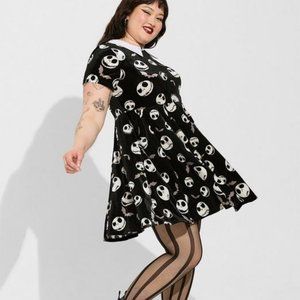 ❤️NWT TORRID NIGHTMARE BEFORE CHRISTMAS POCKETS VELVET COLLAR DRESS PLUS SIZE